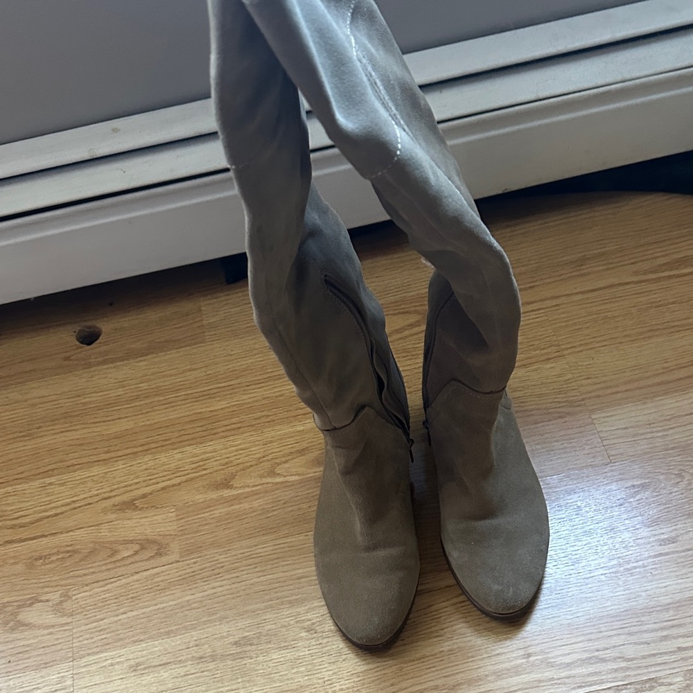 Women's Tan/taupe Boots